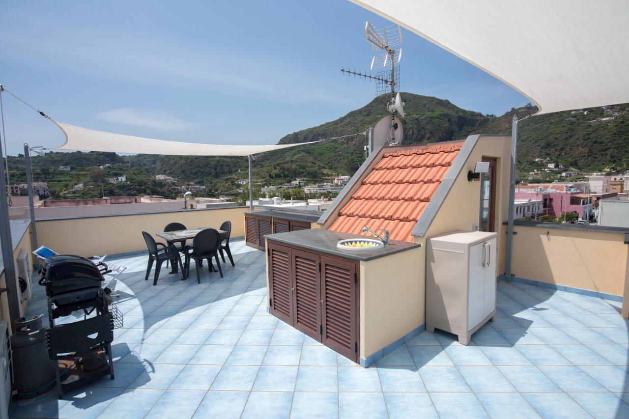 Casa Zu Peppino Lägenhet Lipari  Exteriör bild