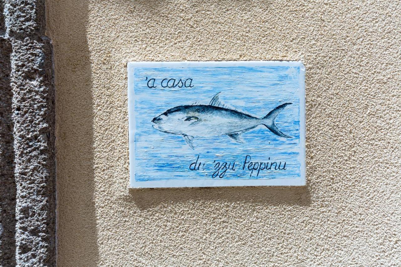 Casa Zu Peppino Lägenhet Lipari  Exteriör bild