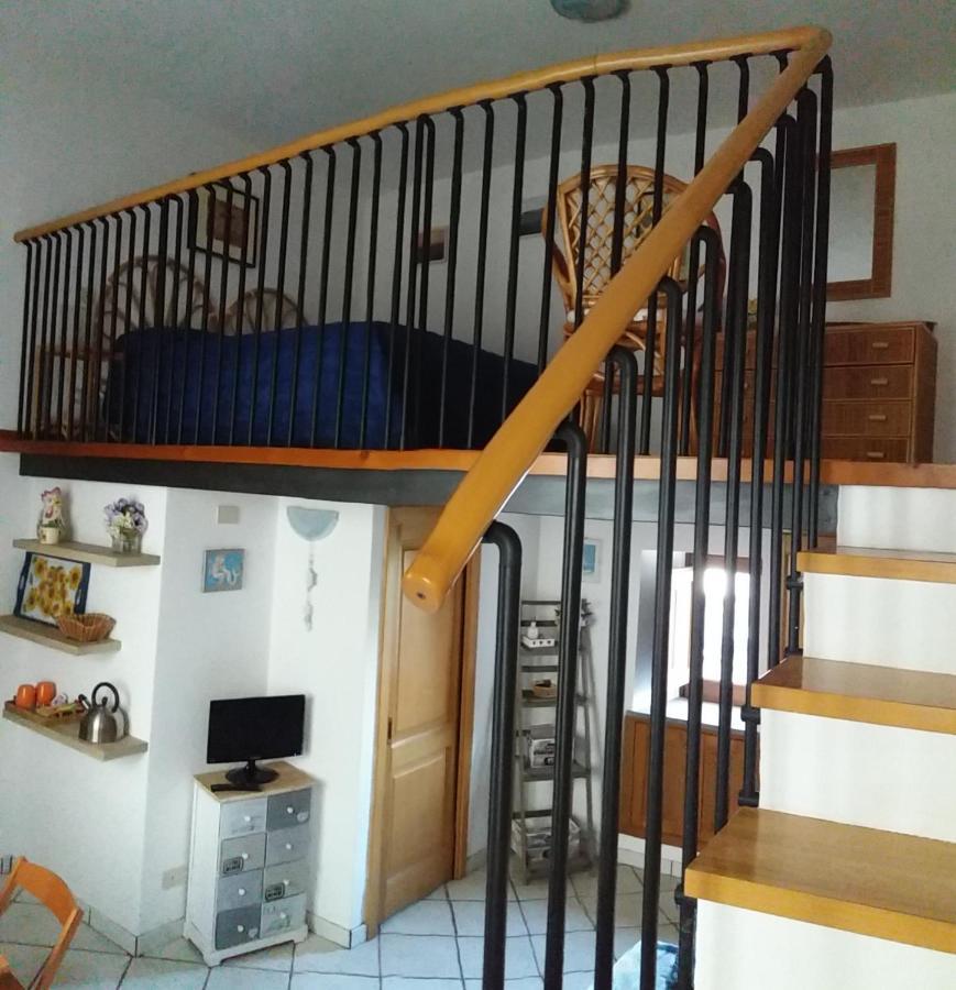 Casa Zu Peppino Lägenhet Lipari  Exteriör bild